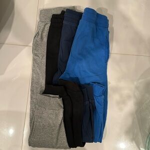 4 pairs of sweatpants